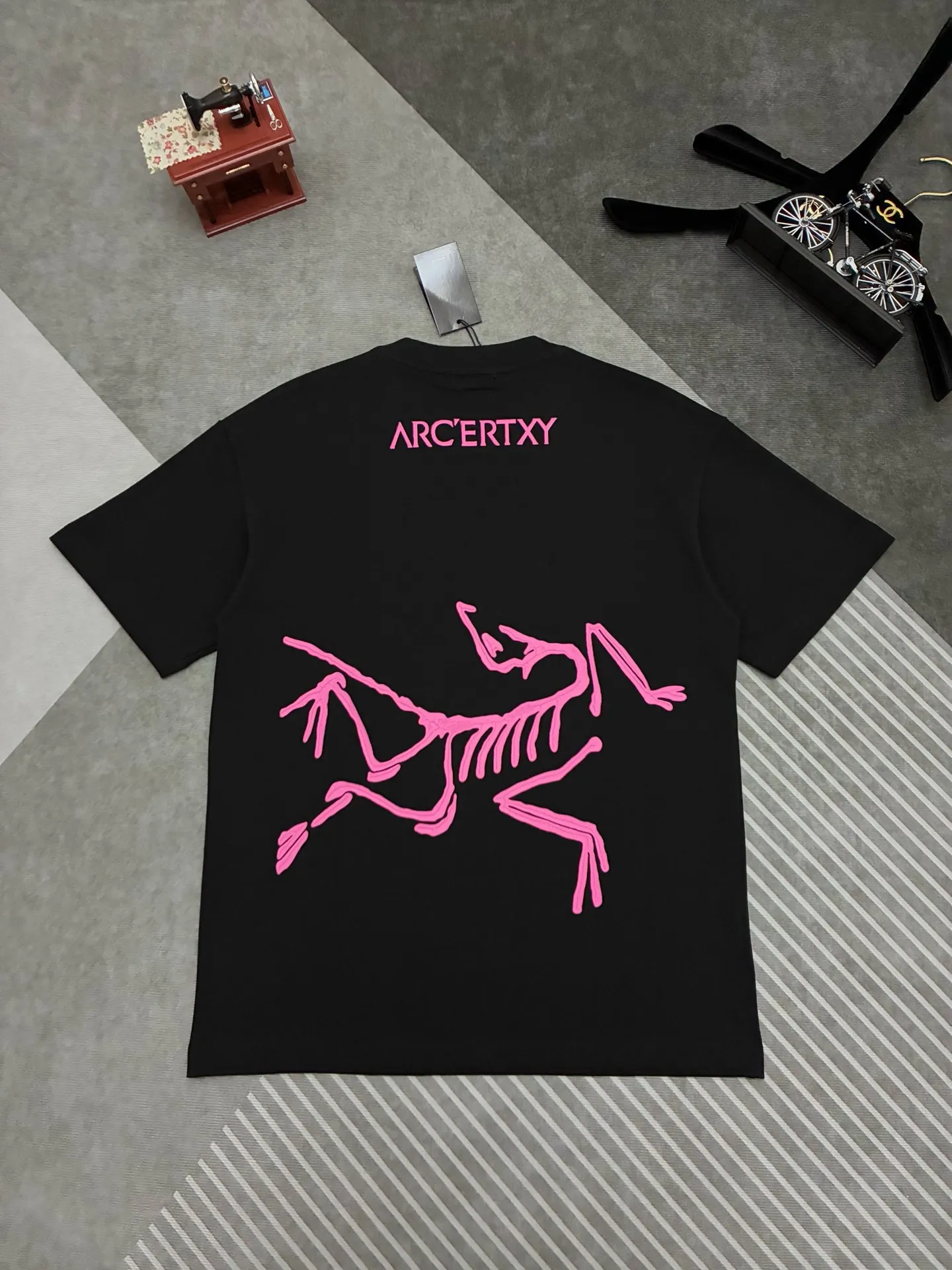 Arcteryx T 【Arcteryx ， 】 New Arrival ， Premium Versatile ， Same Style Arcteryx ， T ， ， ， logo logo ！ ， ， ， ， ， ， ， ！！ ， ， 。 ， 。 ， ， ！！ Sizes：S、M、L、XL、XXL